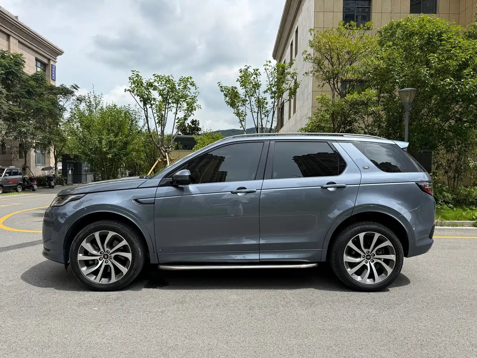 صورة 5 - Land Rover Discovery Sport