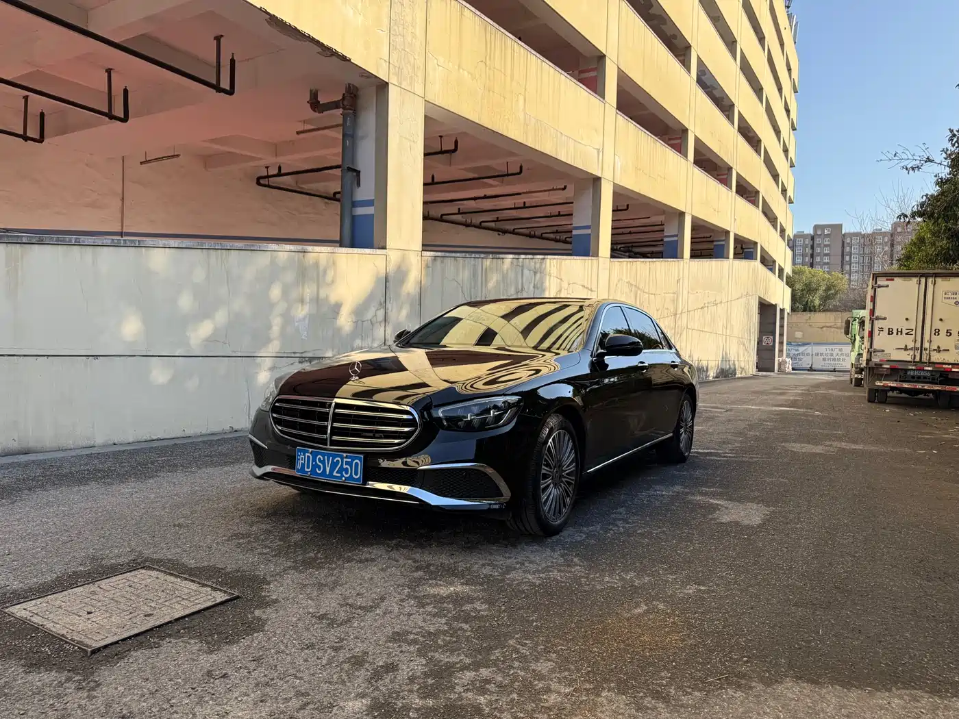 Mercedes-Benz E-Class 2023 E 300 L Luxury