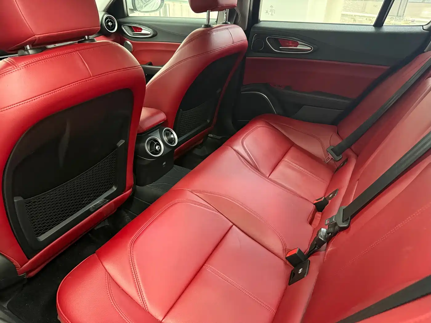 Alfa Romeo Giulia 2020 2020 2.0T 280HP Luxury Edition