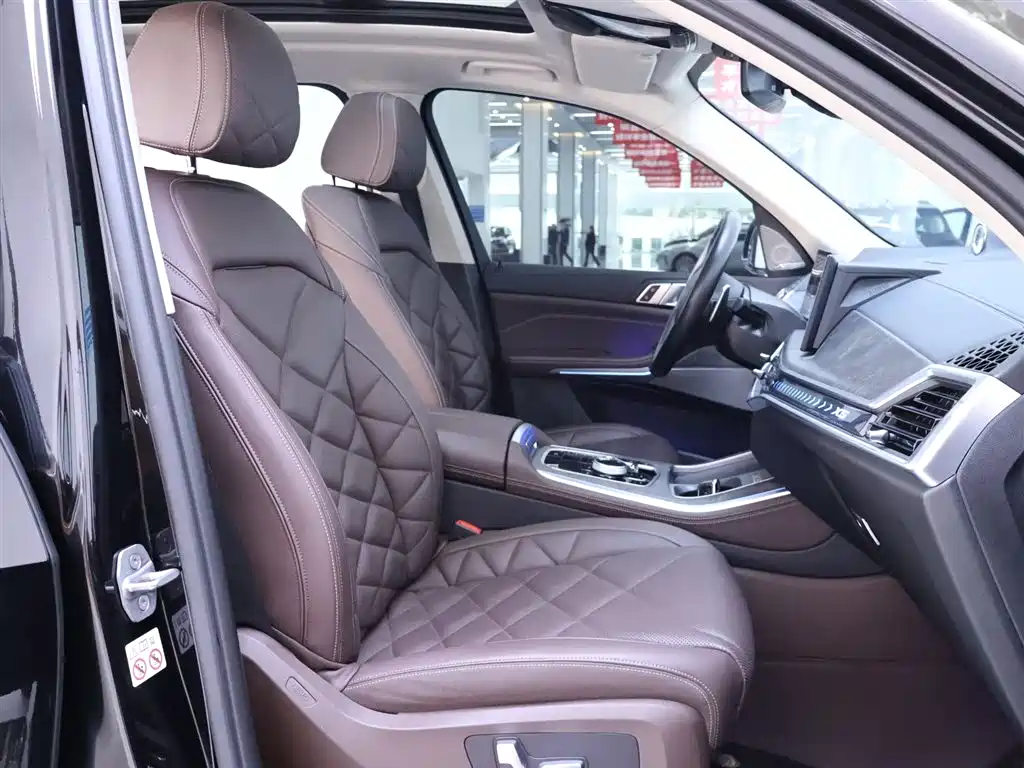 BMW X5 2023 xDrive 30Li Premium M Sport Black Night Package фото 21