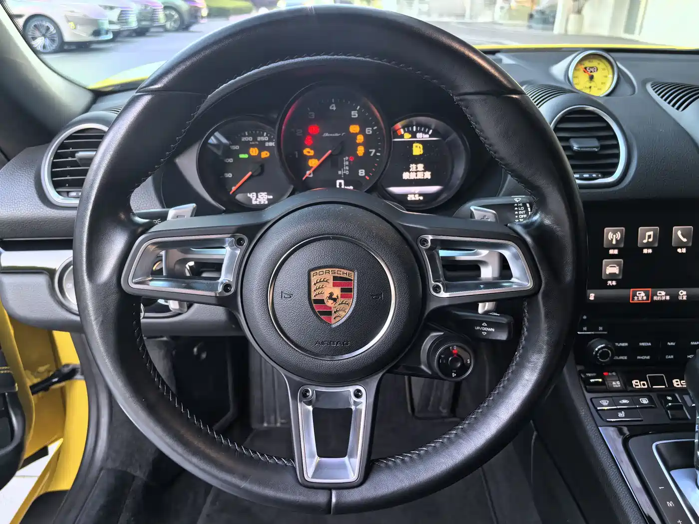 Porsche 718 2019 Boxster T 2.0T фото 8
