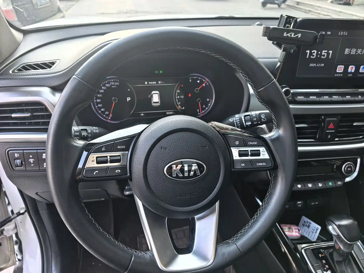 Kia Sportage 2019 2.0L Automatic Smart Luxury Edition фото 12