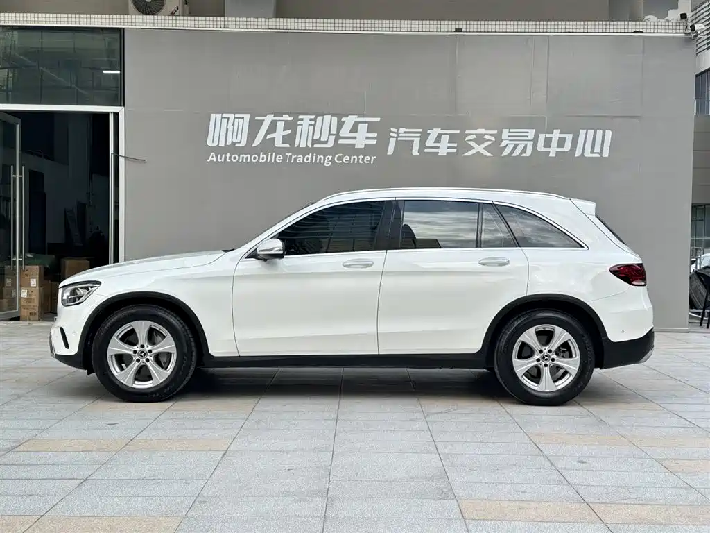 Mercedes-Benz GLC 2020 GLC 260 L 4MATIC Dynamic фото 20