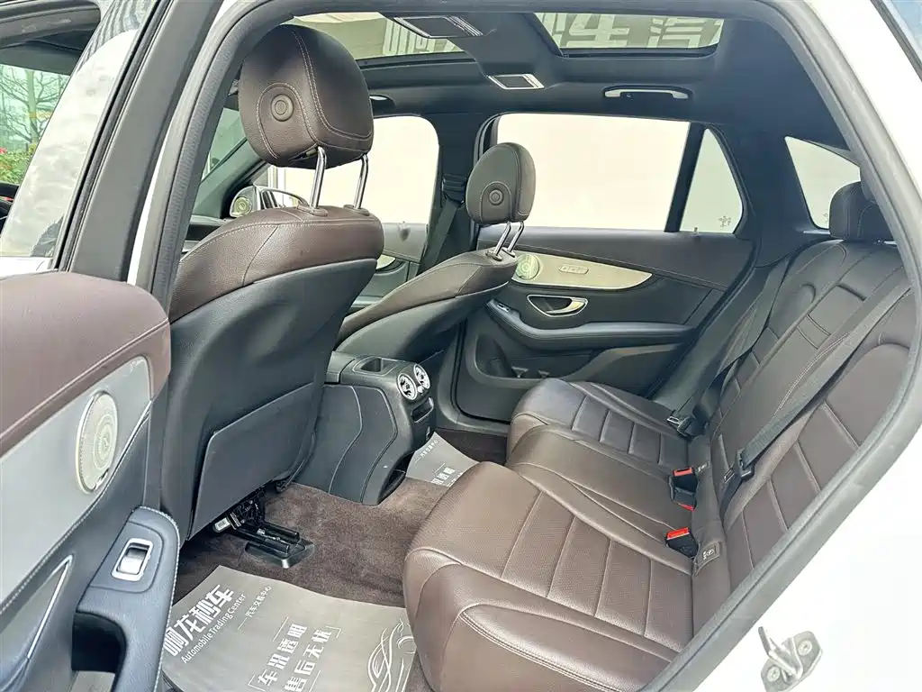 Mercedes-Benz GLC 2020 GLC 260 L 4MATIC Dynamic фото 10