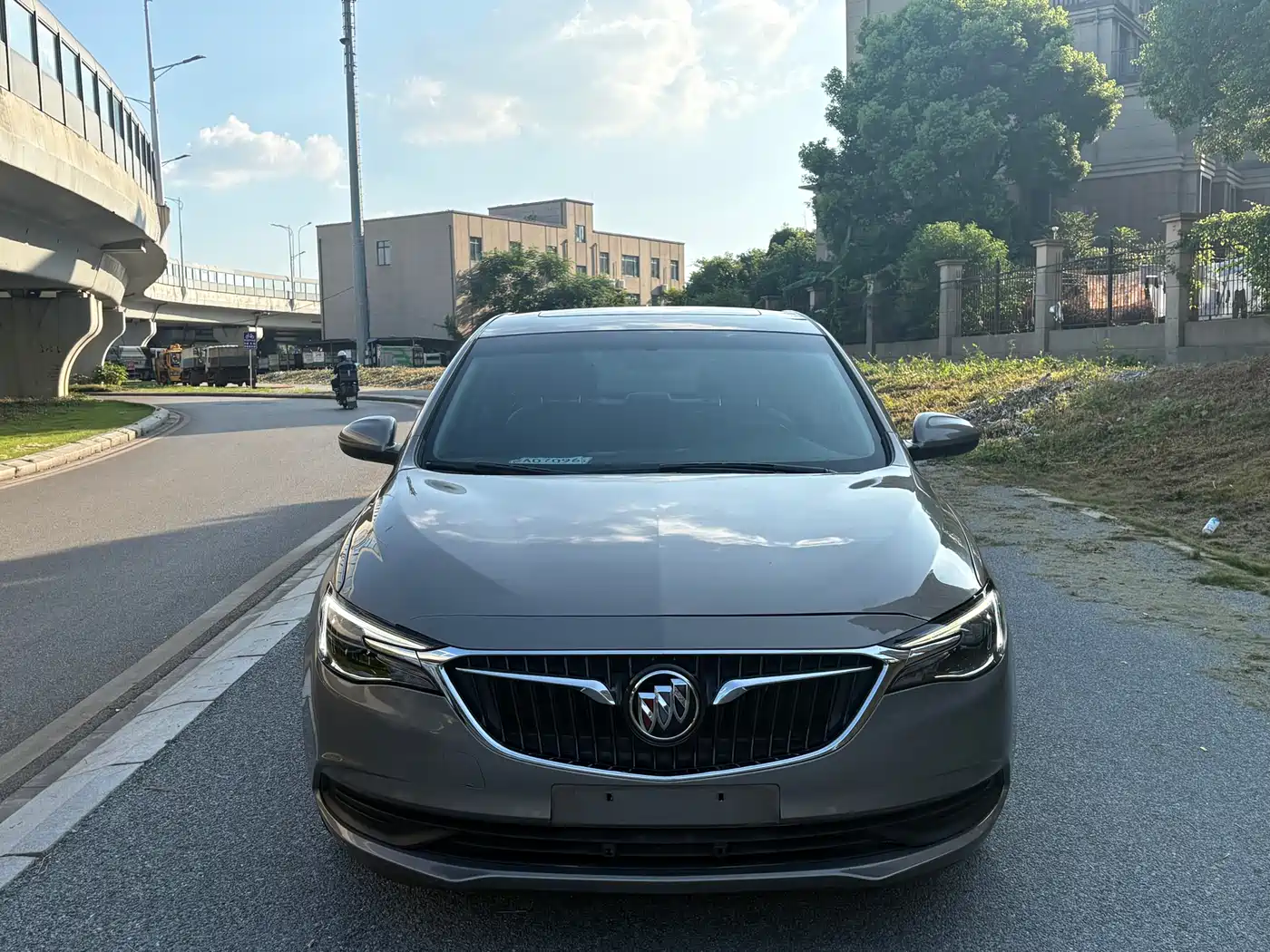Фото 2 - Buick Excelle