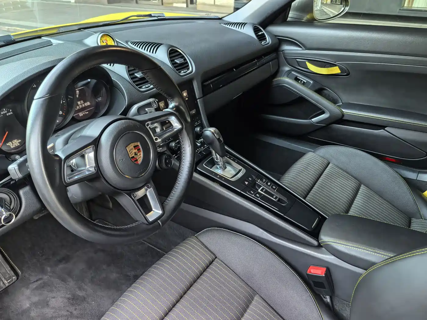 Porsche 718 2019 Boxster T 2.0T фото 7