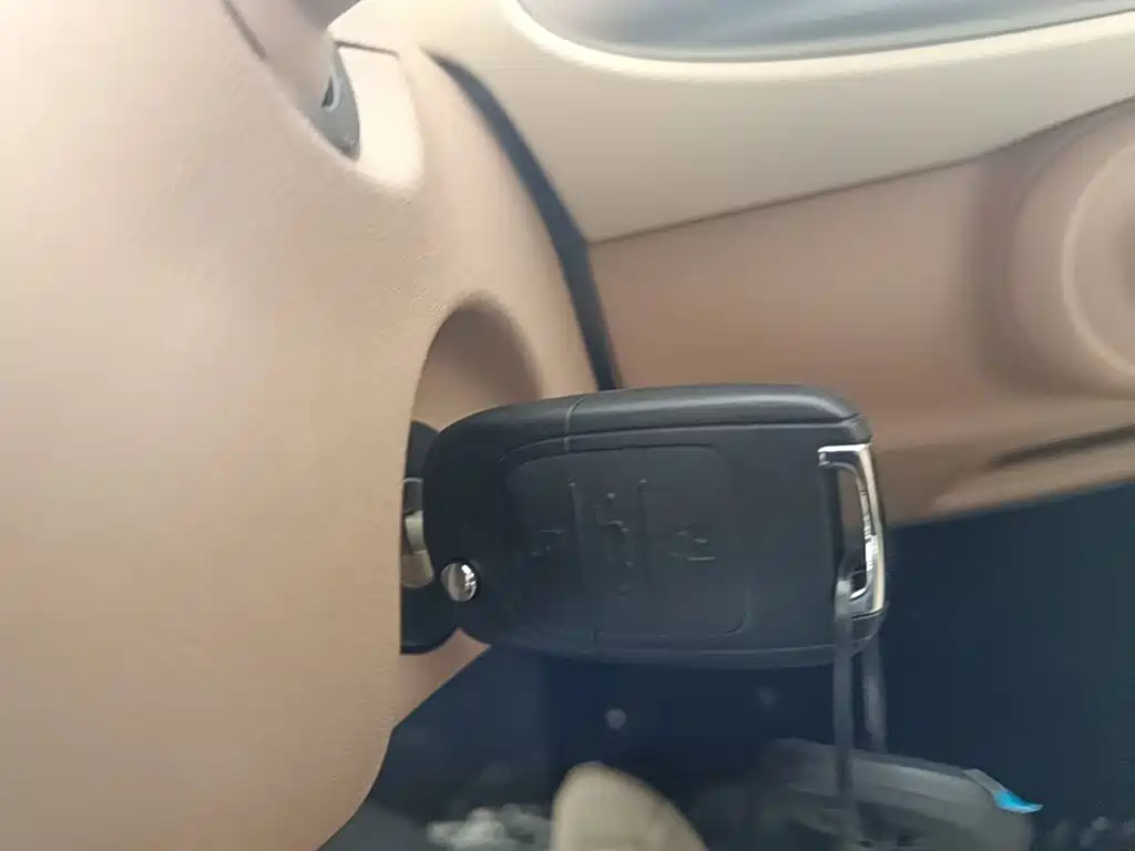 Wuling Motors Hongguang MINIEV 2026 2025 4-Door Advanced