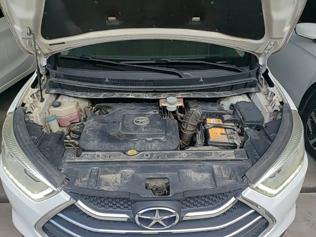 JAC Motors Refine S3 2015 2014 1.5L CVT Luxury Smart