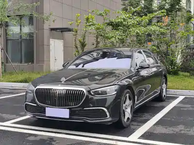 Mercedes-Benz S