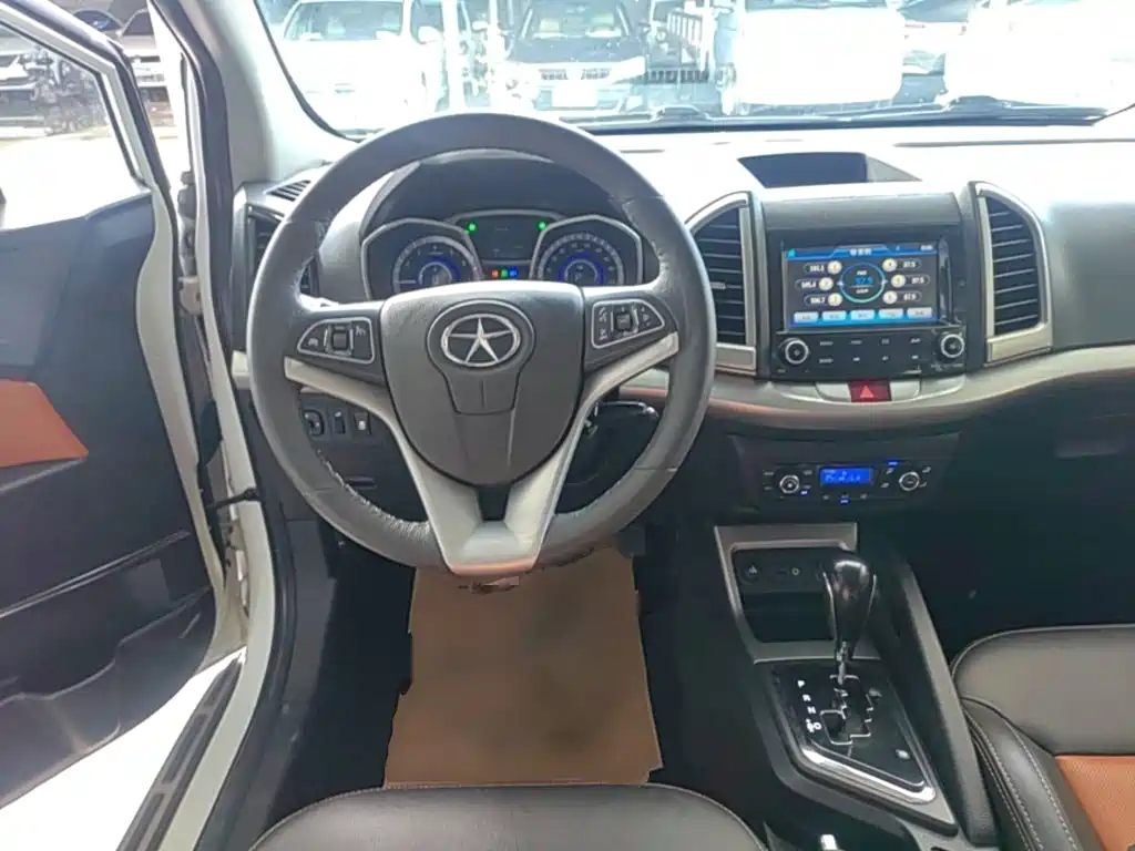 JAC Motors Refine S3 2015 2014 1.5L CVT Luxury Smart