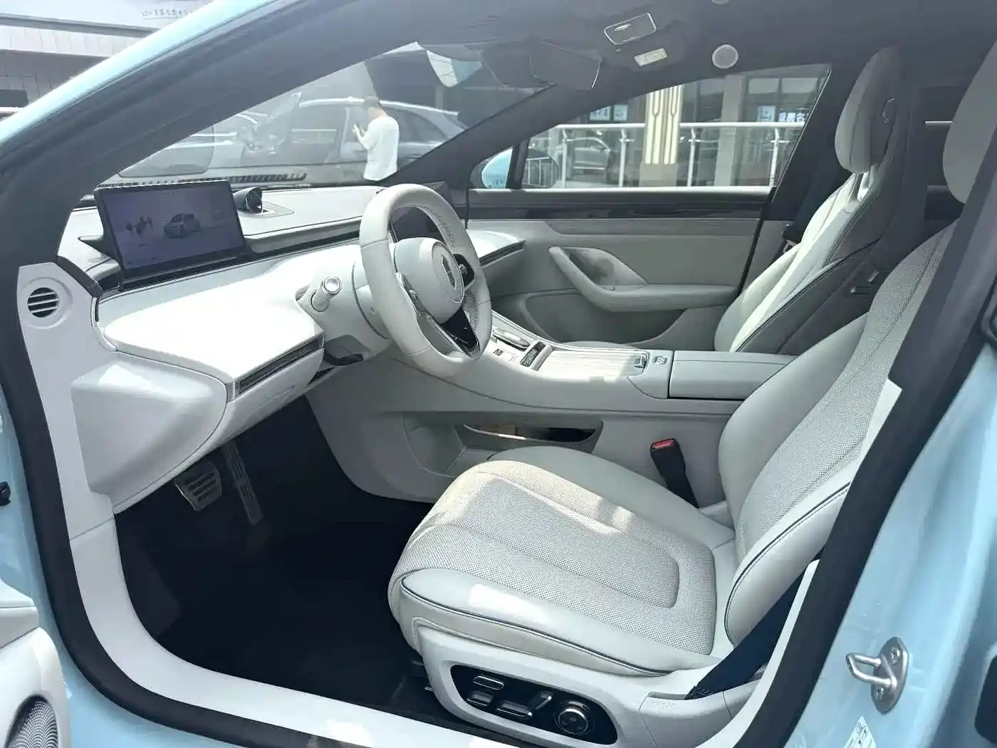 Фото 4 - Zhijie S7