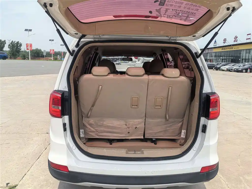 Baojun 730 2019 2016 1.5L Manual Premium 7-Seater (China V)