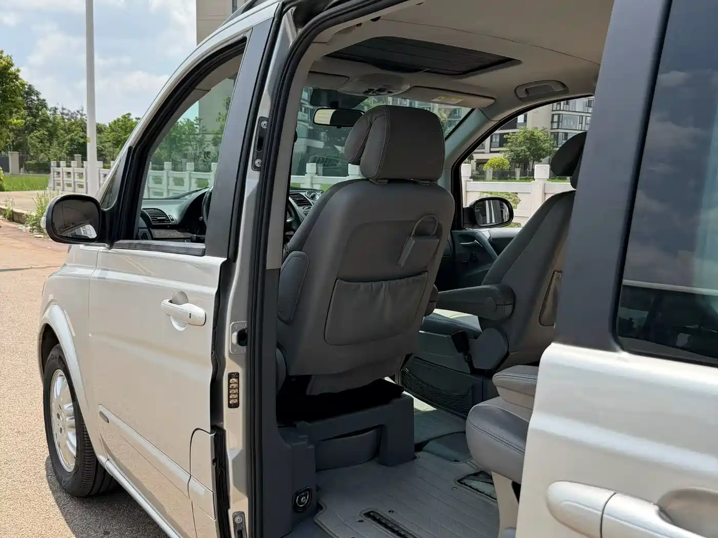 Mercedes-Benz Viano (Import) 2006 2006 Viano 3.2L