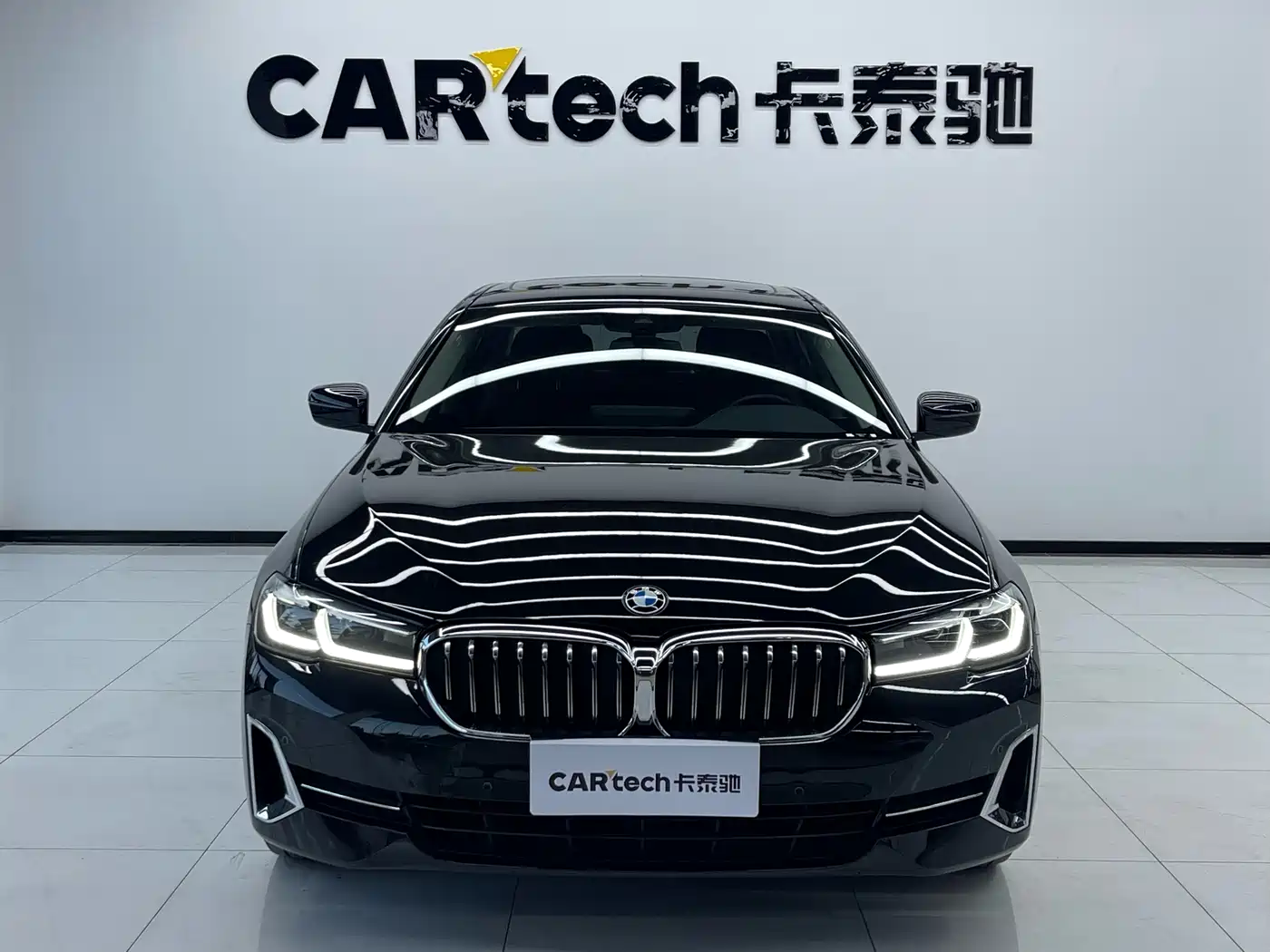 BMW 5 Series 2022 530Li Leading Luxury Package фото 2