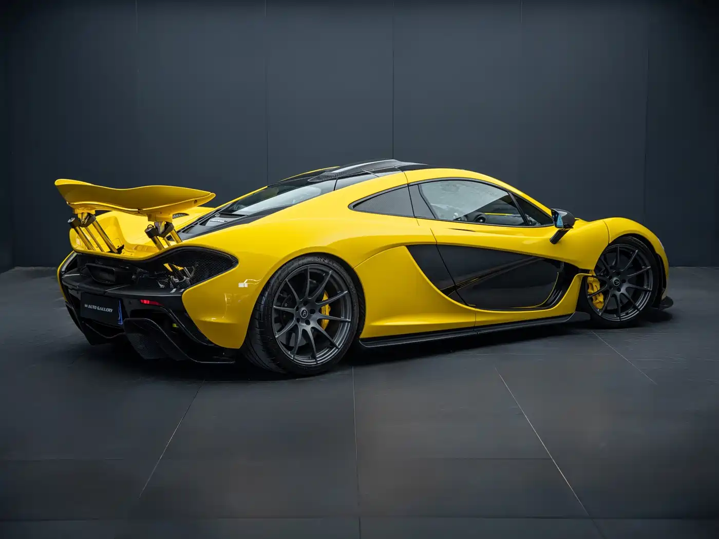 McLaren P1 2015 2014 3.8T Standard