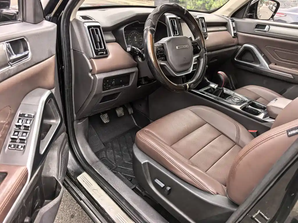 BAIC Changhe Q7 2019 2018 1.5T Manual Luxury 7-Seater