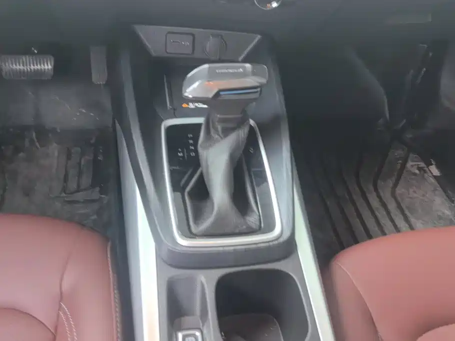 Chevrolet Monza 2024 2024 1.5L Dual-Clutch Enjoyment Edition
