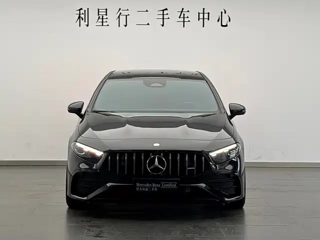 Mercedes-Benz A-Class AMG (Import) 2024 Facelift AMG A 35 4MATIC — фото 5