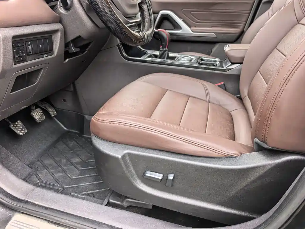 BAIC Changhe Q7 2019 2018 1.5T Manual Luxury 7-Seater