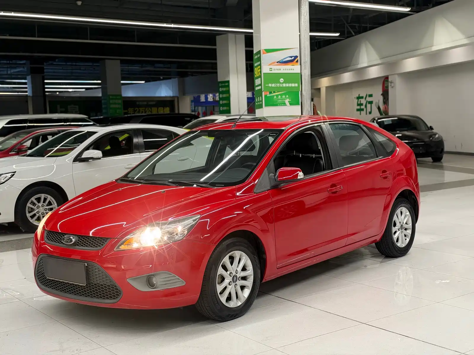 Фото 1 - Ford Focus