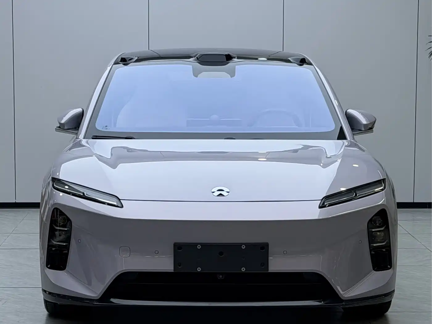 2025 NIO ET5