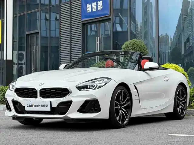 BMW Z4 sDrive 25i, M Спорт-пакет