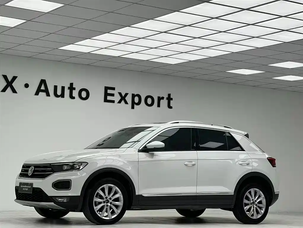 Фото 21 - Volkswagen T-ROC