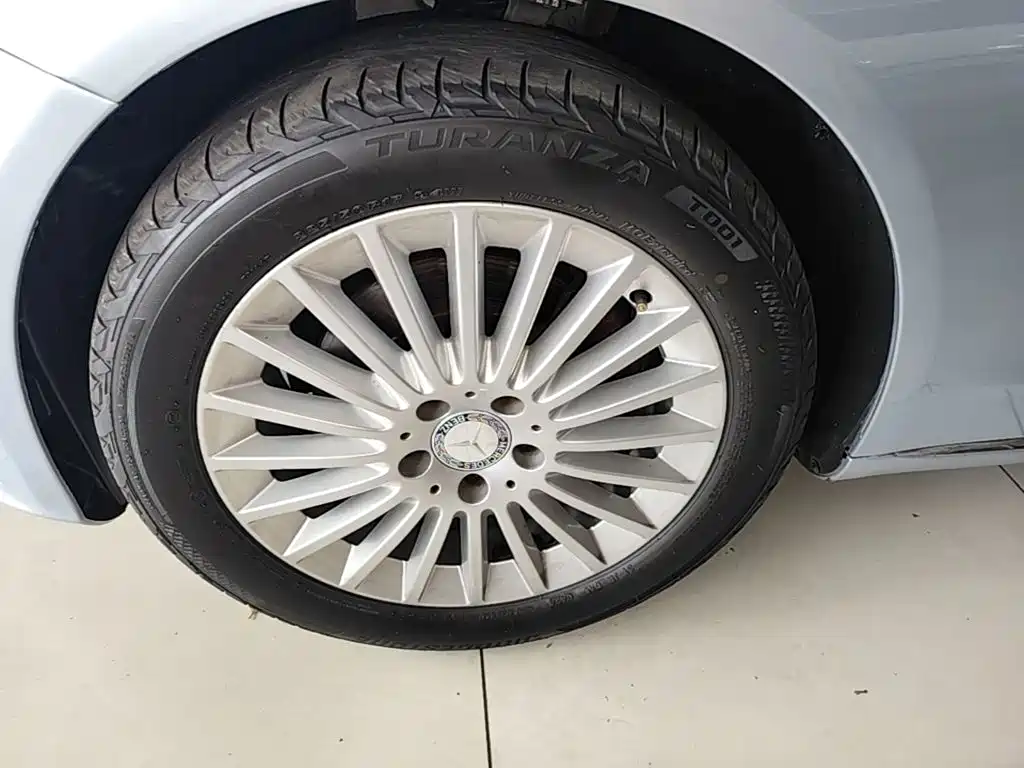 Mercedes-Benz C-Class 2014 2015 C 200 L