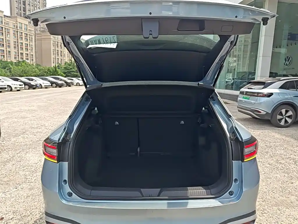 Volkswagen ID.4 X 2024 2025 Smart Pure Intelligent Edition