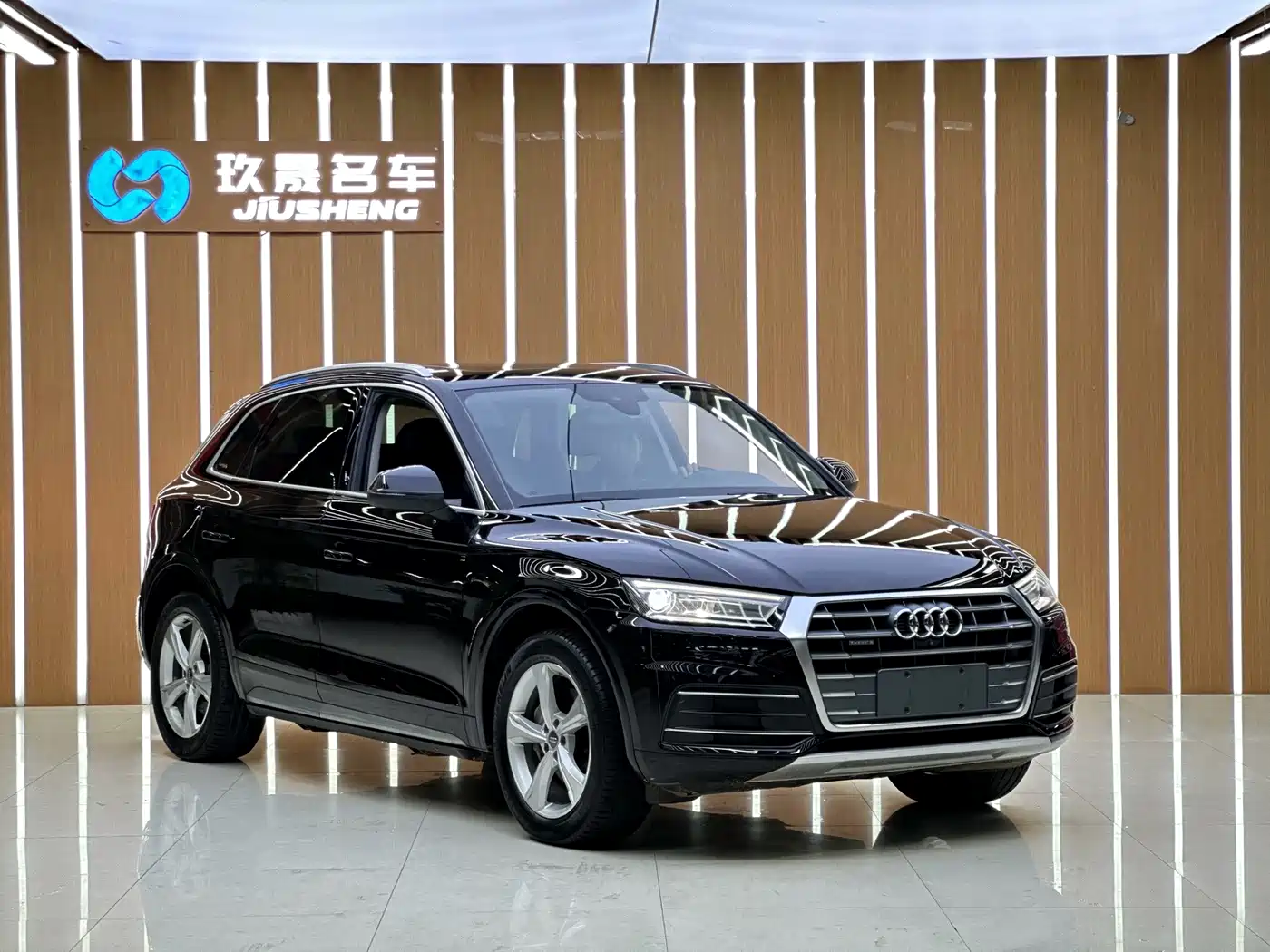 Audi Q5L 2018 2018 40 TFSI Prestige Progressive (China V)