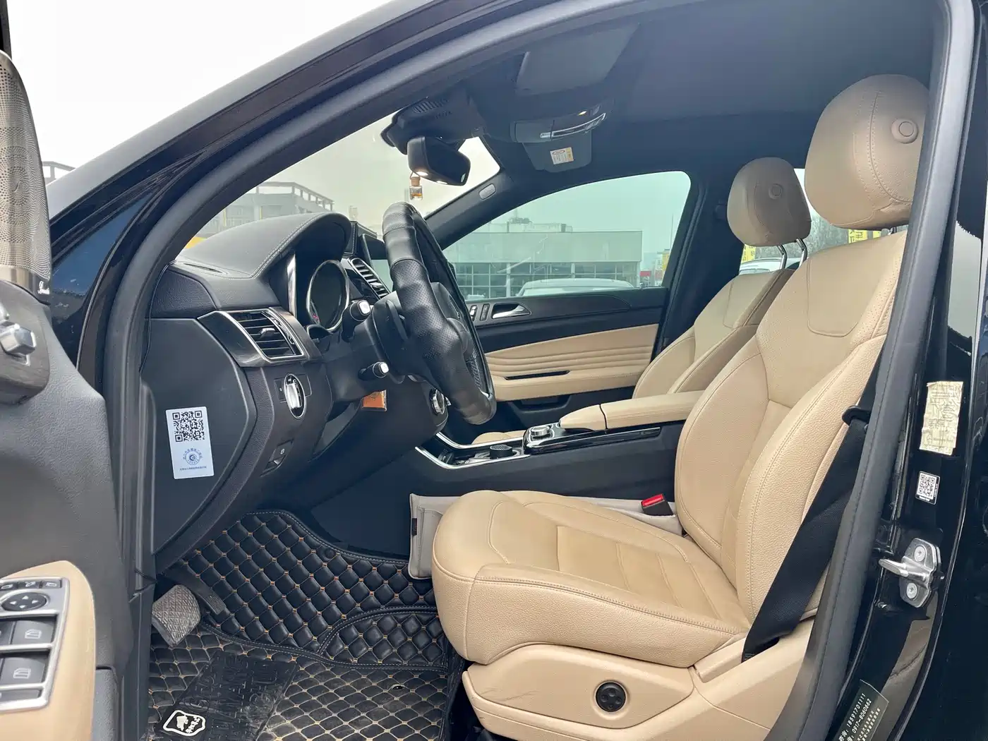 Mercedes-Benz GLE Coupe 2017 GLE 320 4MATIC Coupe SUV фото 6