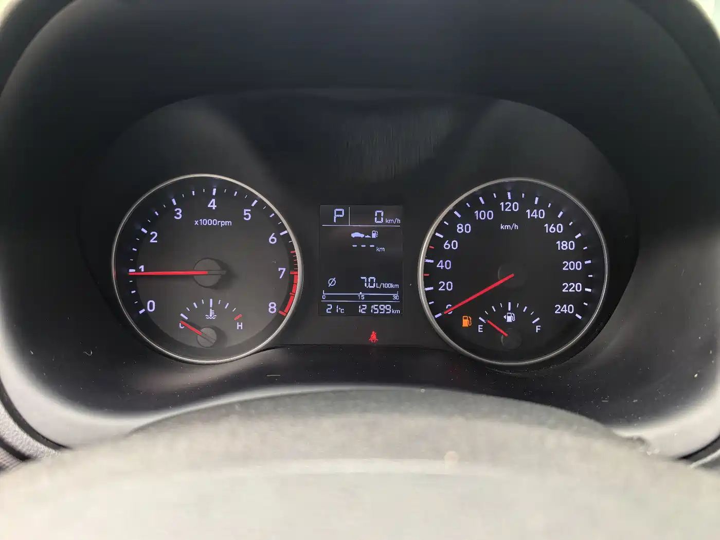 Hyundai Elantra 2018 1.6L Automatic Pleasing Edition GL China VI фото 30