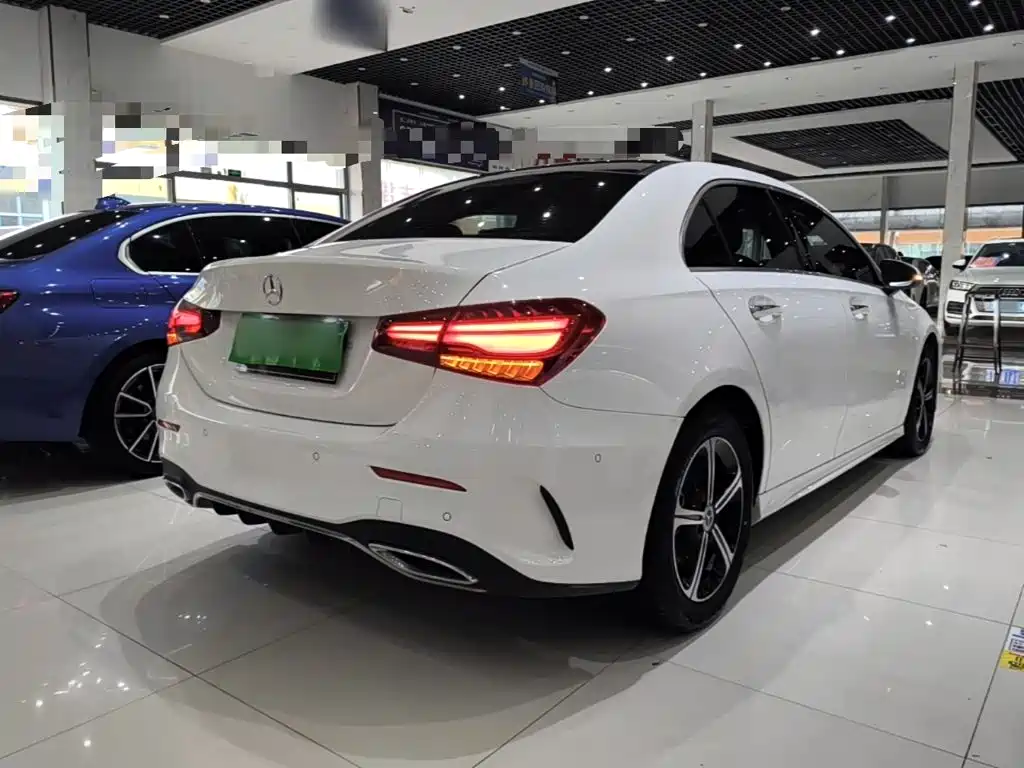 Фото 7 - Mercedes-Benz A-Class