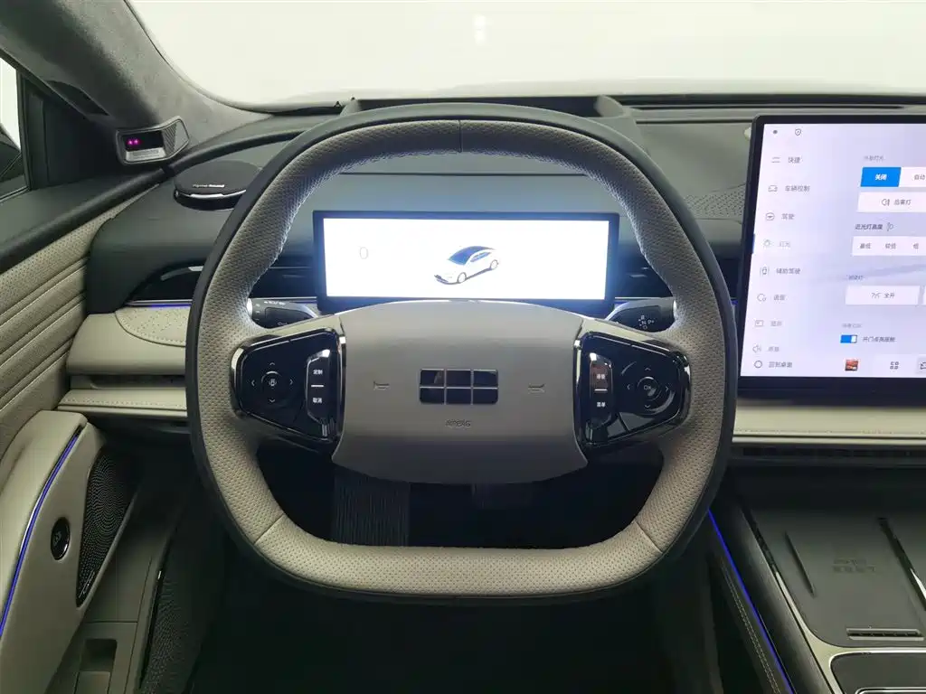 GEELY GALAXY GALAXY SPARKLE 8