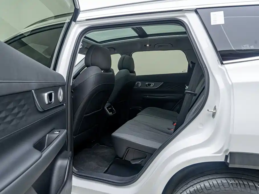 Chery Tiggo 8 PLUS 2026 2025 Model 290TGDI DCT Wind Rider 5-Seater