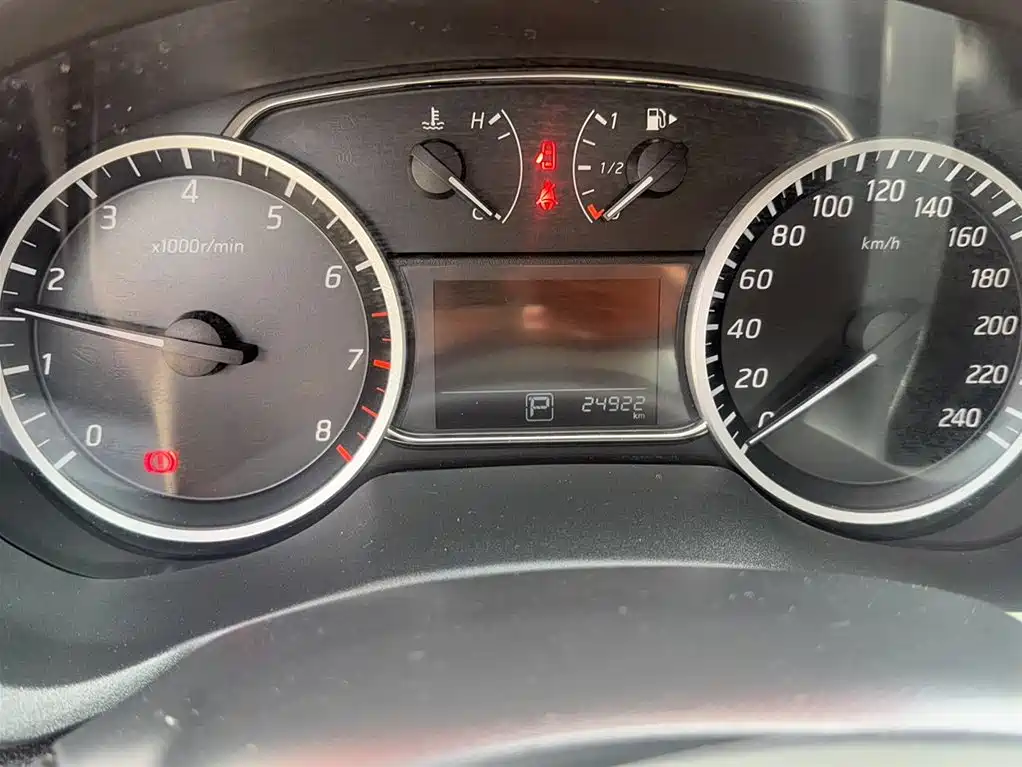 Nissan SYLPHY, миниатюра 4