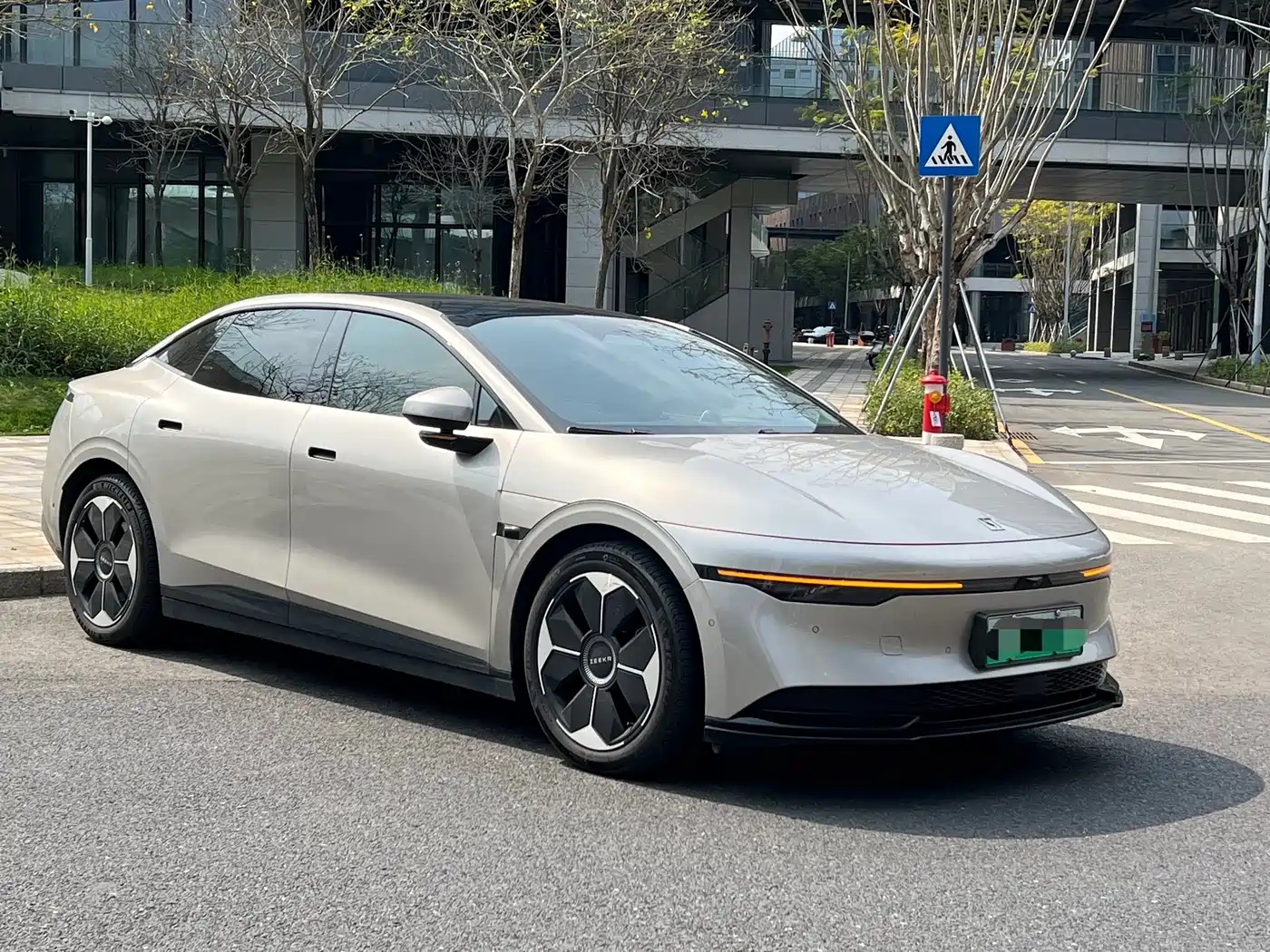 ZEEKR EXTREME KRYPTON 007