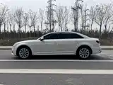 Фото 6 - Audi A4L