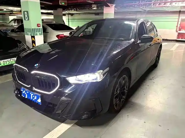 BMW 5 Series 2024
