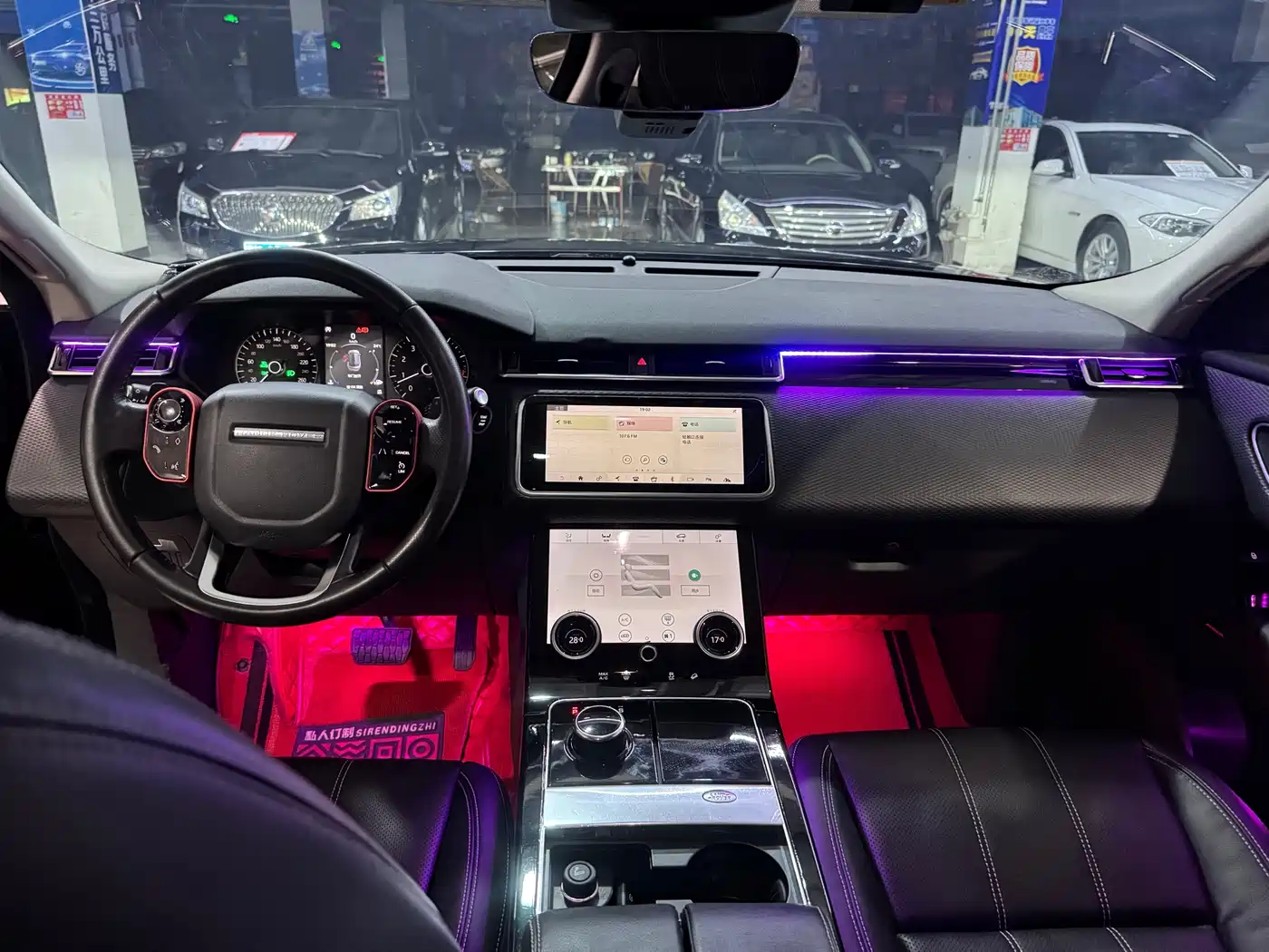 Land Rover Range Rover Velar 2017 P380 R-DYNAMIC S фото 5