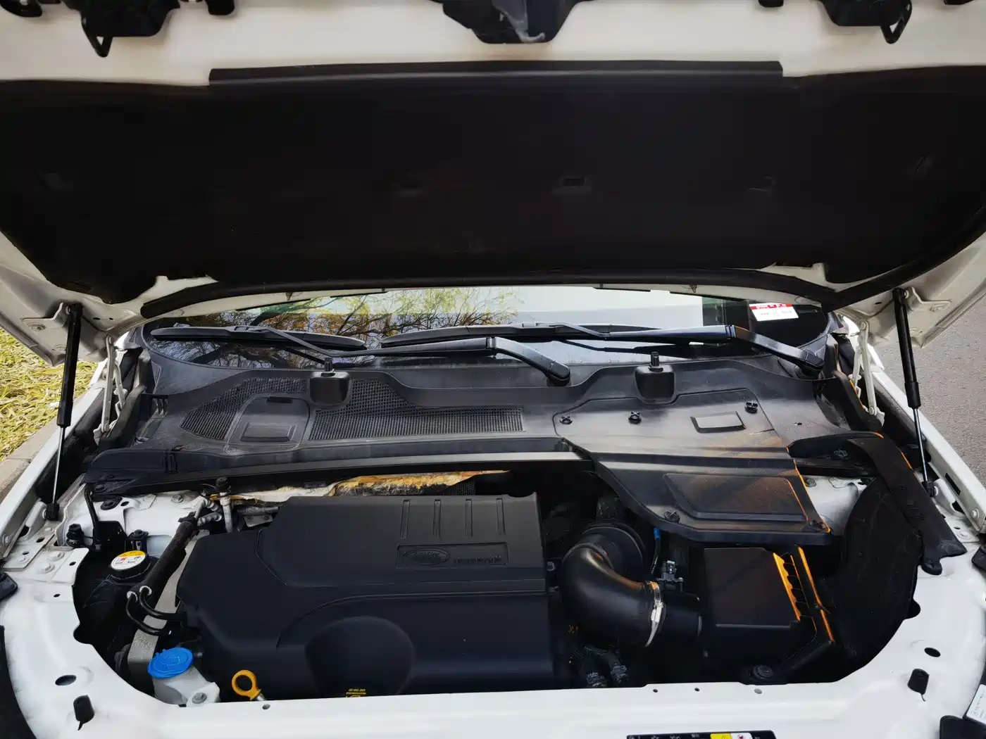 Land Rover Discovery Sport 2018 240PS HSE Edition фото 13
