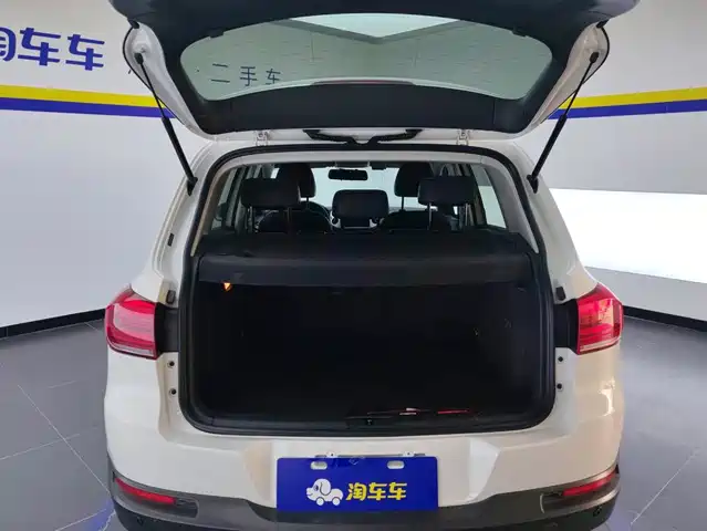 Volkswagen Tiguan 2016 280TSI Automatic 2WD Silk Road Fashion Edition — фото 4
