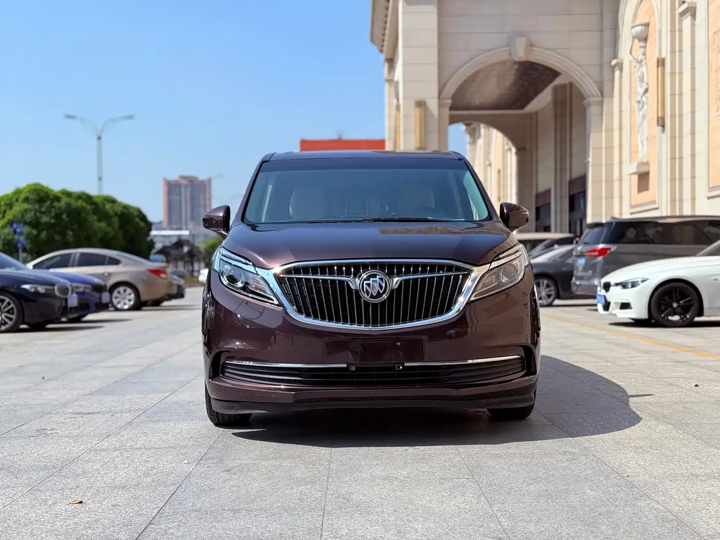 Buick GL8 2017 ES 28T Comfort Type China V фото 2