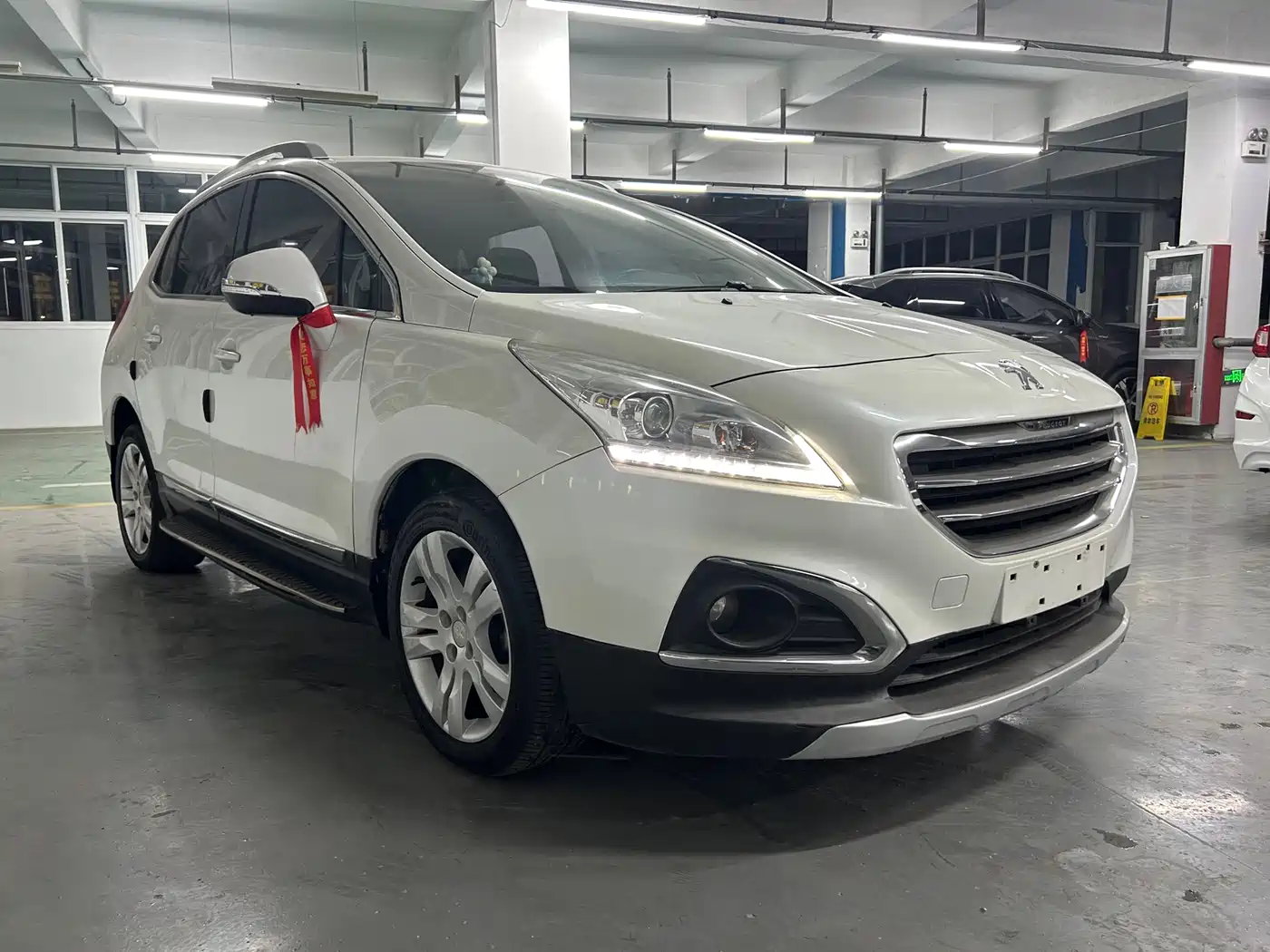 Peugeot 3008 2015 1.6THP Automatic Trend Edition фото 3