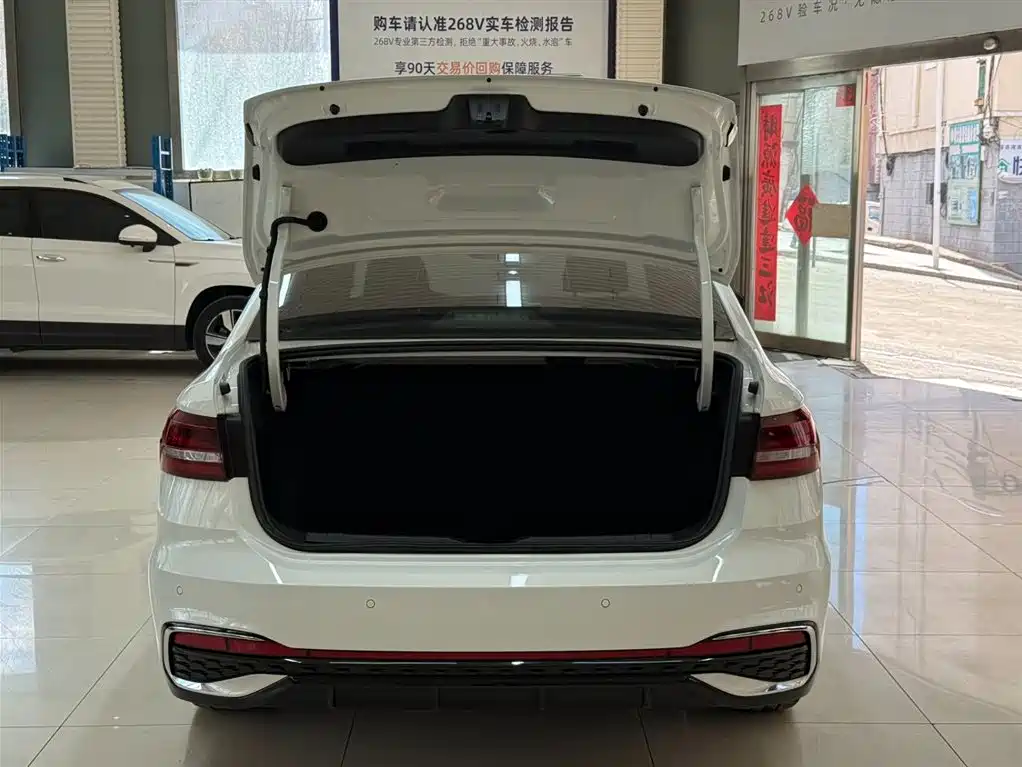 Volkswagen Lavida 2023 280TSI DSG Starlight Comfort Edition фото 23