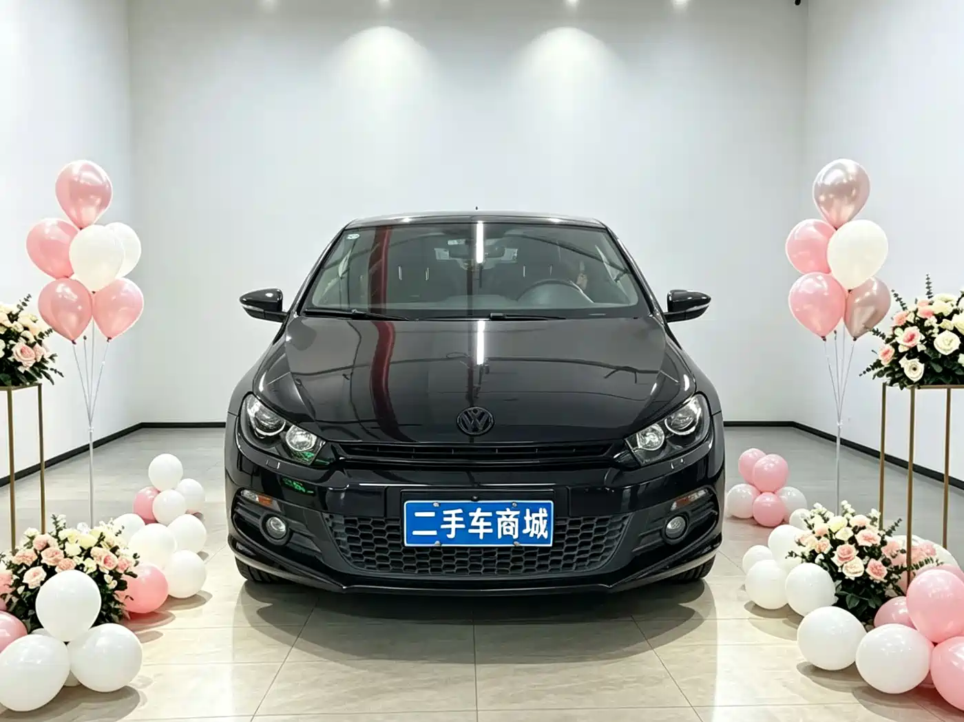 Volkswagen Scirocco 2011 2.0TSI Luxury фото 2