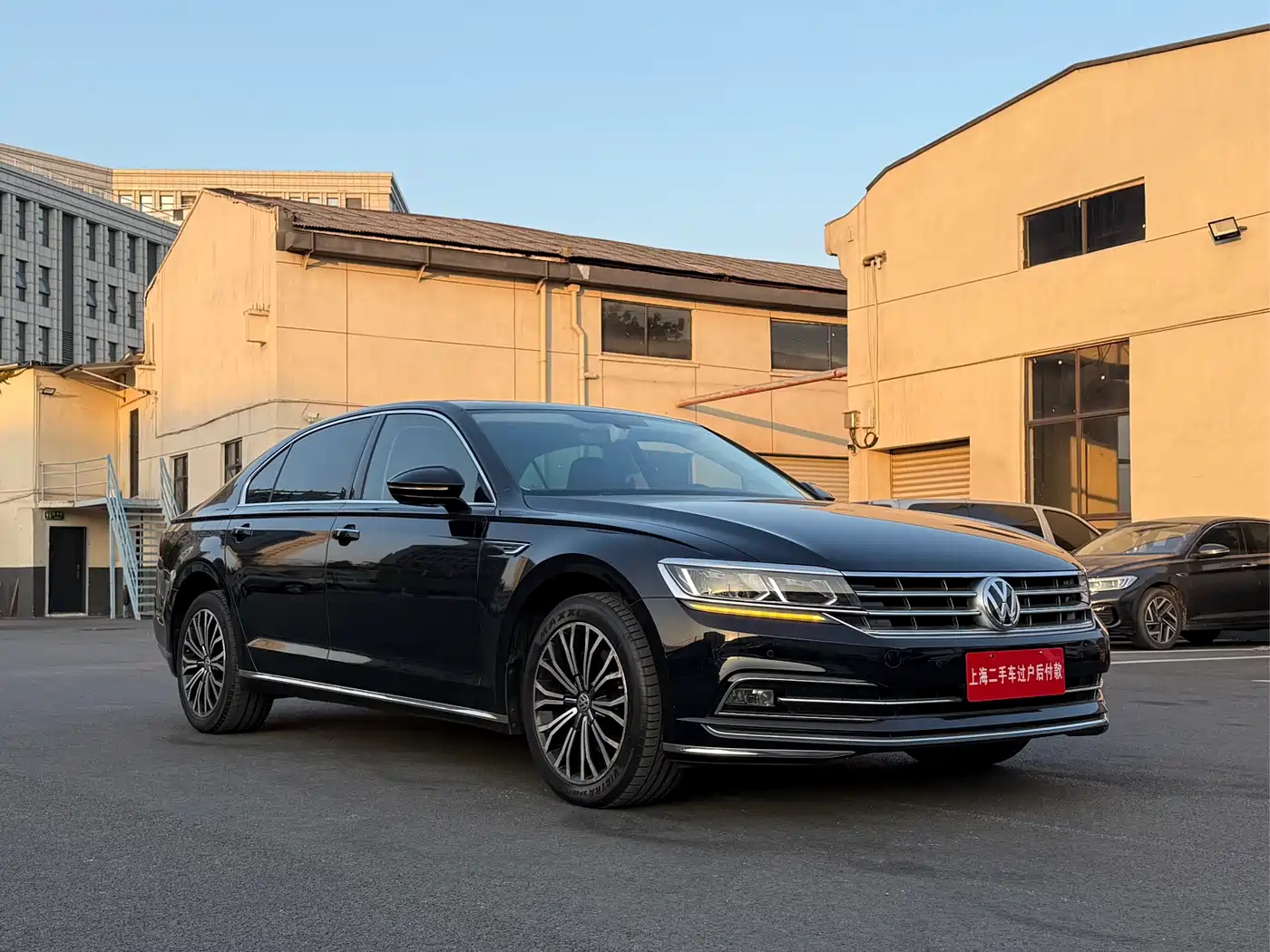 Volkswagen Phideon 2019 380TSI 2WD Business Edition China V фото 2