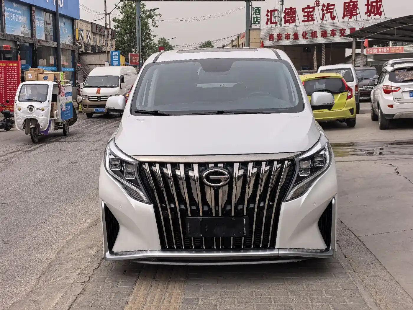 GAC Trumpchi Trumpchi M8 2023 Master Series 390T Prestige Edition фото 2