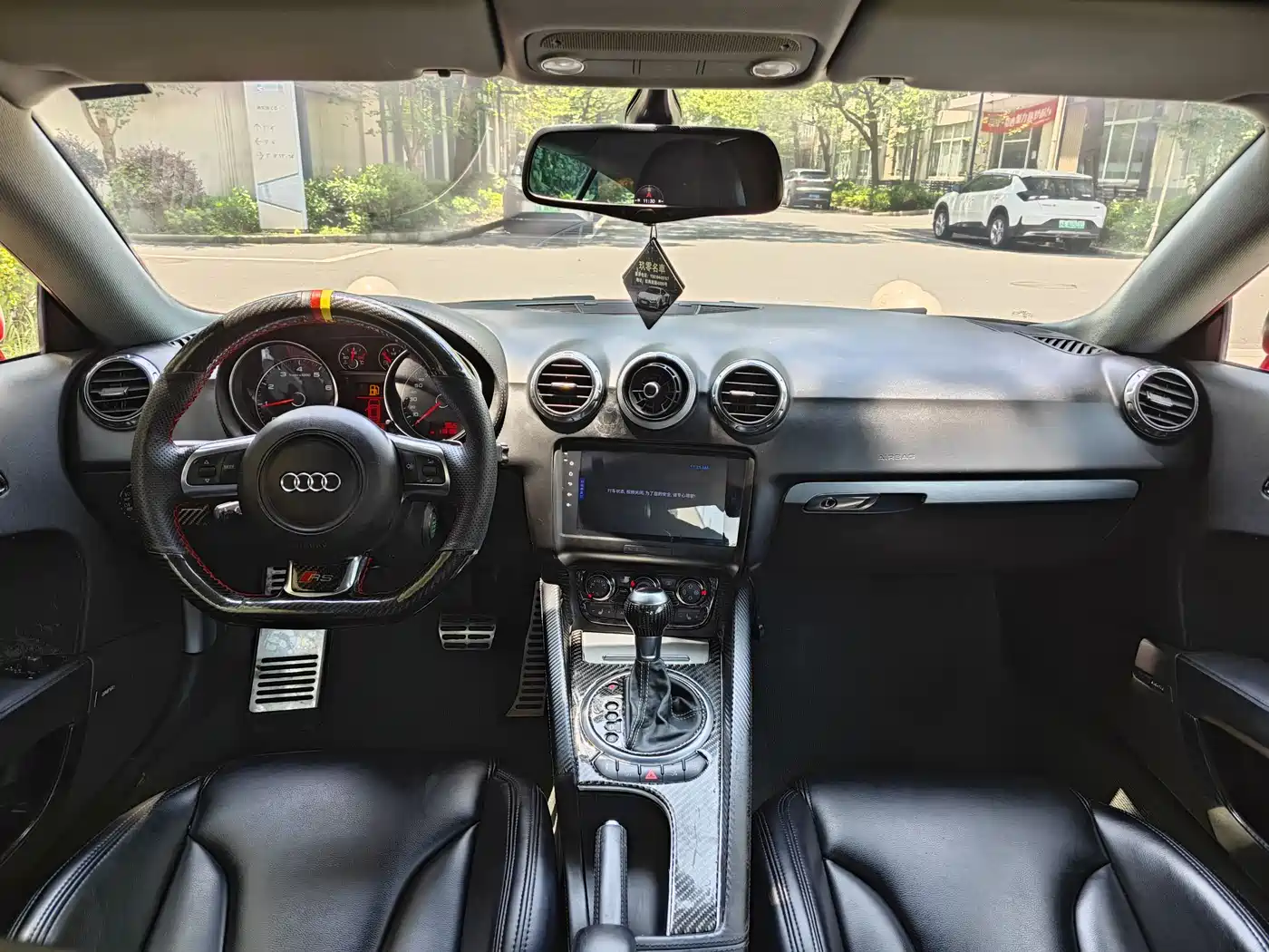 Audi TT 2008 Model TT Coupe 2.0TFSI фото 8
