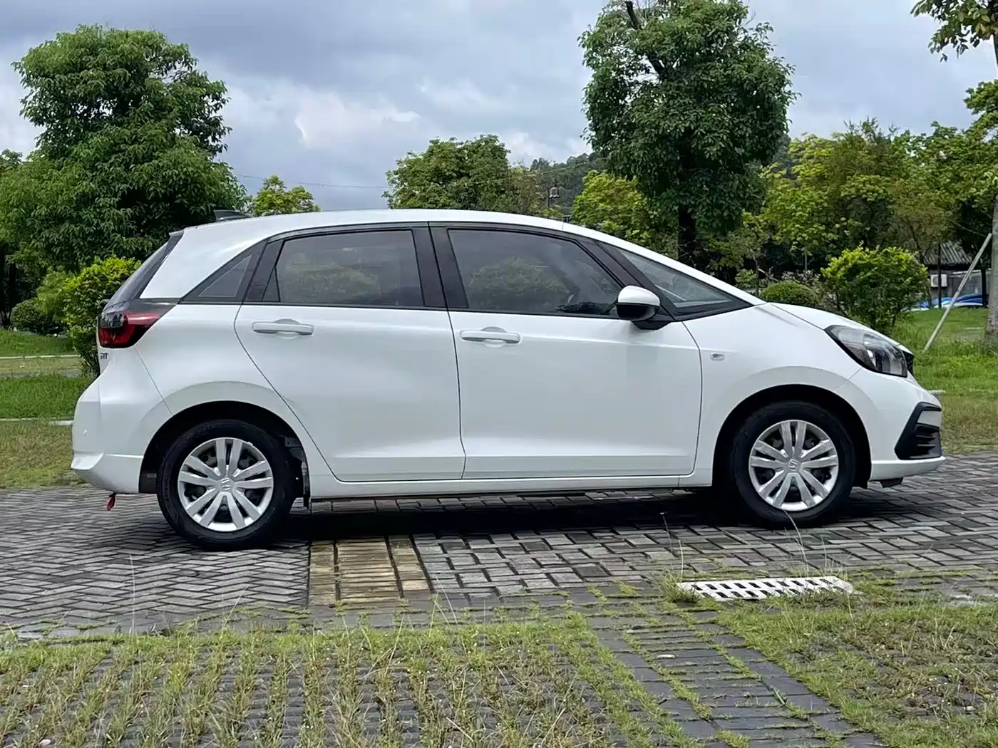 Honda Fit 2024 2023 1.5L CVT Trend Edition